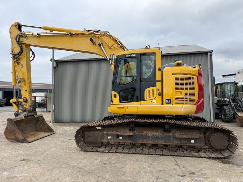 Komatsu PC 228 USLC-11 - Excavadora de cadenas: foto 1 Komatsu PC 228 USLC-11 - Excavadora de cadenas: foto 1