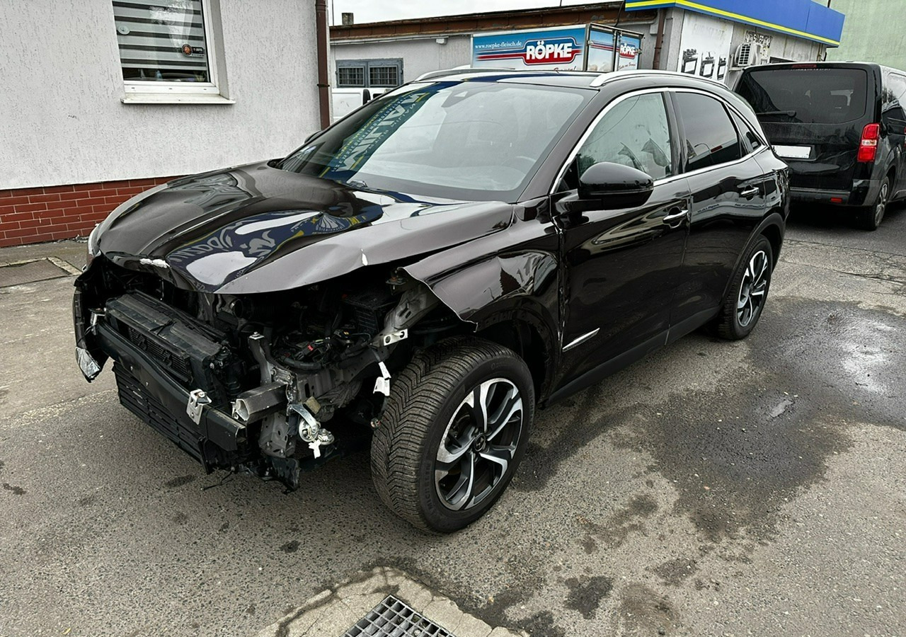 DS DS 7 DS 7 Crossback 1.6THP Automat 180KM Bogate wyposażenie 2019 - Coche: foto 4 DS DS 7 DS 7 Crossback 1.6THP Automat 180KM Bogate wyposażenie 2019 - Coche: foto 4