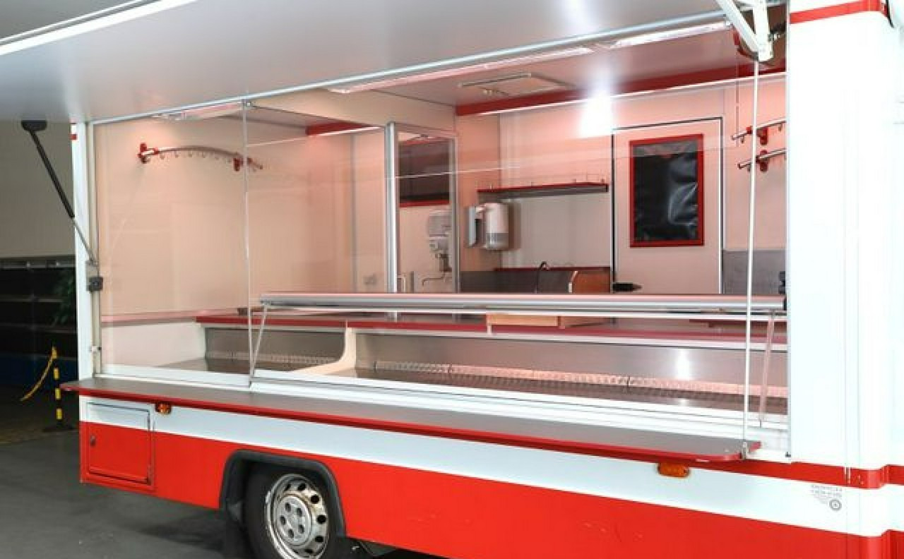 Fiat Ducato Autosklep Gastronomiczny Food Truck Foodtruck Sklep bar 3500 Borco20 - Camión tienda: foto 4 Fiat Ducato Autosklep Gastronomiczny Food Truck Foodtruck Sklep bar 3500 Borco20 - Camión tienda: foto 4