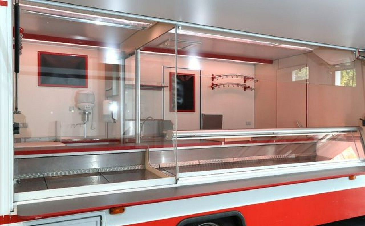Fiat Ducato Autosklep Gastronomiczny Food Truck Foodtruck Sklep bar 3500 Borco20 - Camión tienda: foto 2 Fiat Ducato Autosklep Gastronomiczny Food Truck Foodtruck Sklep bar 3500 Borco20 - Camión tienda: foto 2
