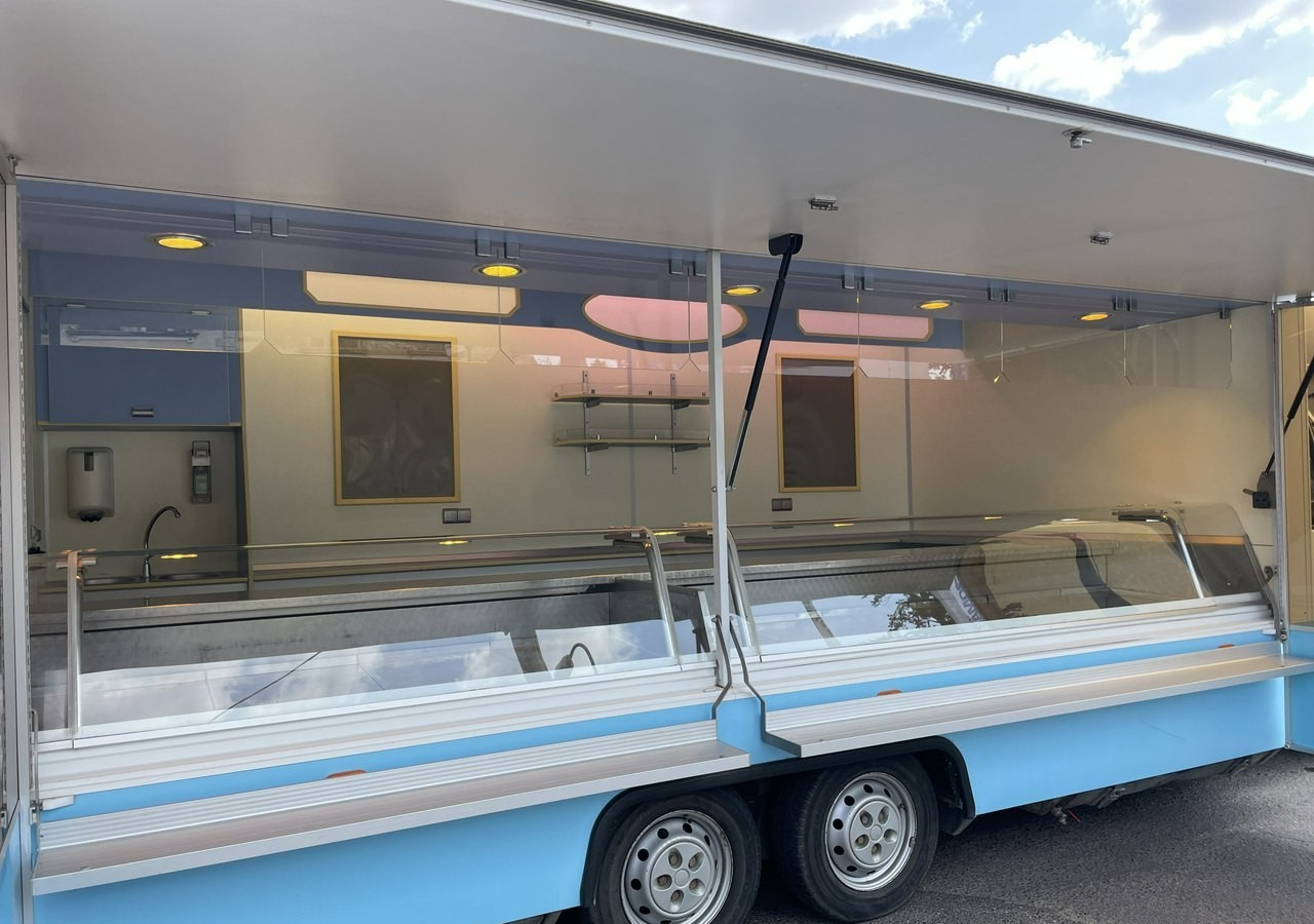 Fiat Ducato Autosklep Wędlin Gastronomiczny Food Truck Foodtruck Sklep bar 2006 - Camión tienda: foto 2 Fiat Ducato Autosklep Wędlin Gastronomiczny Food Truck Foodtruck Sklep bar 2006 - Camión tienda: foto 2