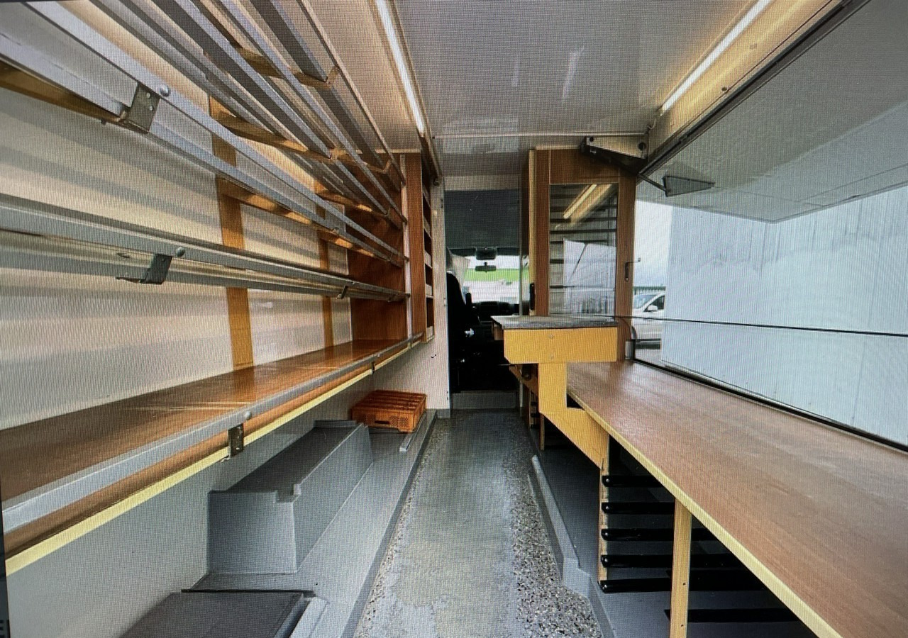 Fiat Ducato Autosklep pieczywa Gastronomiczny Food Truck Foodtruck sklep 2011 - Camión tienda: foto 3 Fiat Ducato Autosklep pieczywa Gastronomiczny Food Truck Foodtruck sklep 2011 - Camión tienda: foto 3