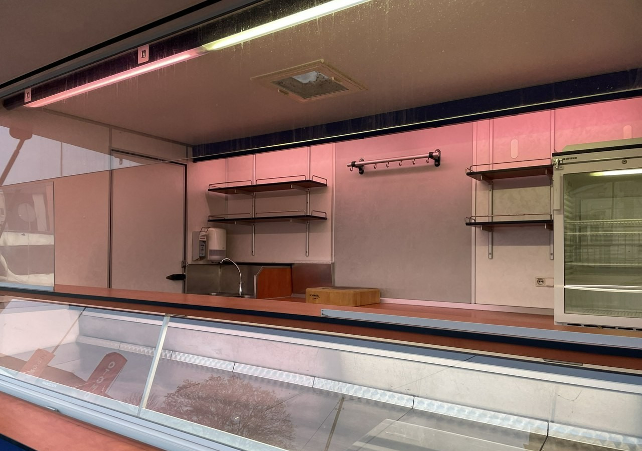 Camión tienda Fiat Ducato Autosklep wędlin Gastronomiczny Food Truck Foodtruck Sklep Borco 350: foto 9 Camión tienda Fiat Ducato Autosklep wędlin Gastronomiczny Food Truck Foodtruck Sklep Borco 350: foto 9