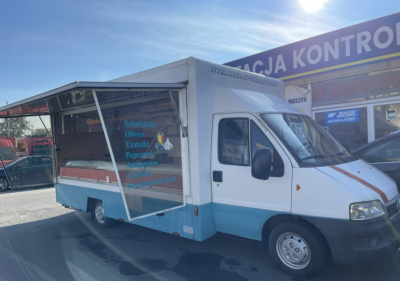 Fiat Ducato Ducato Autosklep wędlin Gastronomiczny Food Truck Foodtruck Sklep 20 - Camión tienda: foto 4 Fiat Ducato Ducato Autosklep wędlin Gastronomiczny Food Truck Foodtruck Sklep 20 - Camión tienda: foto 4