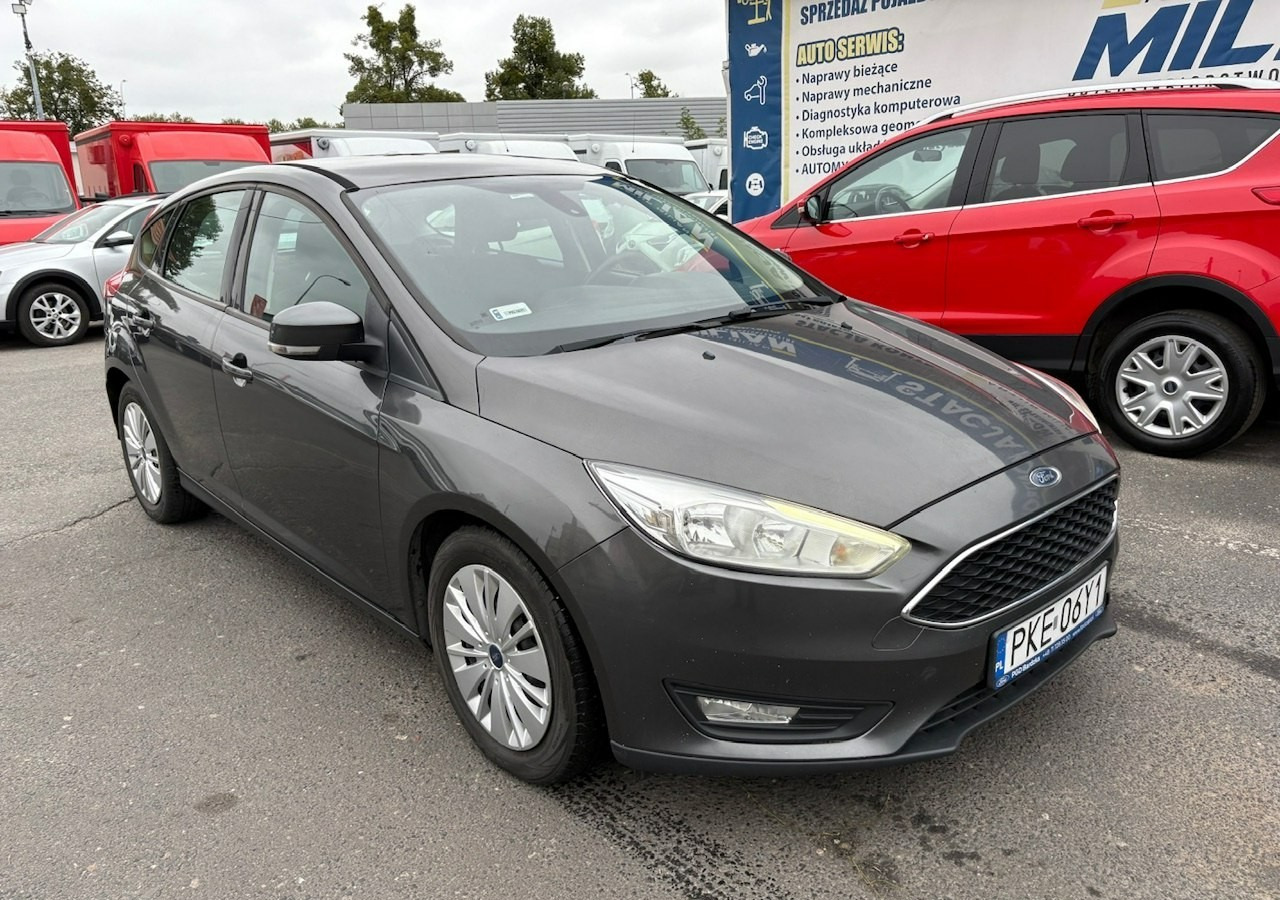 Ford Focus III Focus 1.0 EcoBoost Klima Salon PL 2015 - Hatchback: foto 2 Ford Focus III Focus 1.0 EcoBoost Klima Salon PL 2015 - Hatchback: foto 2