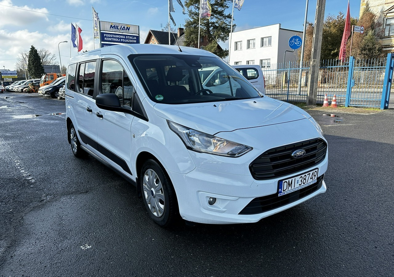 Ford Tourneo Connect II Connect dla Niepełnosprawnych rampa inwalida Model 2021 PFRON - Coche: foto 2 Ford Tourneo Connect II Connect dla Niepełnosprawnych rampa inwalida Model 2021 PFRON - Coche: foto 2