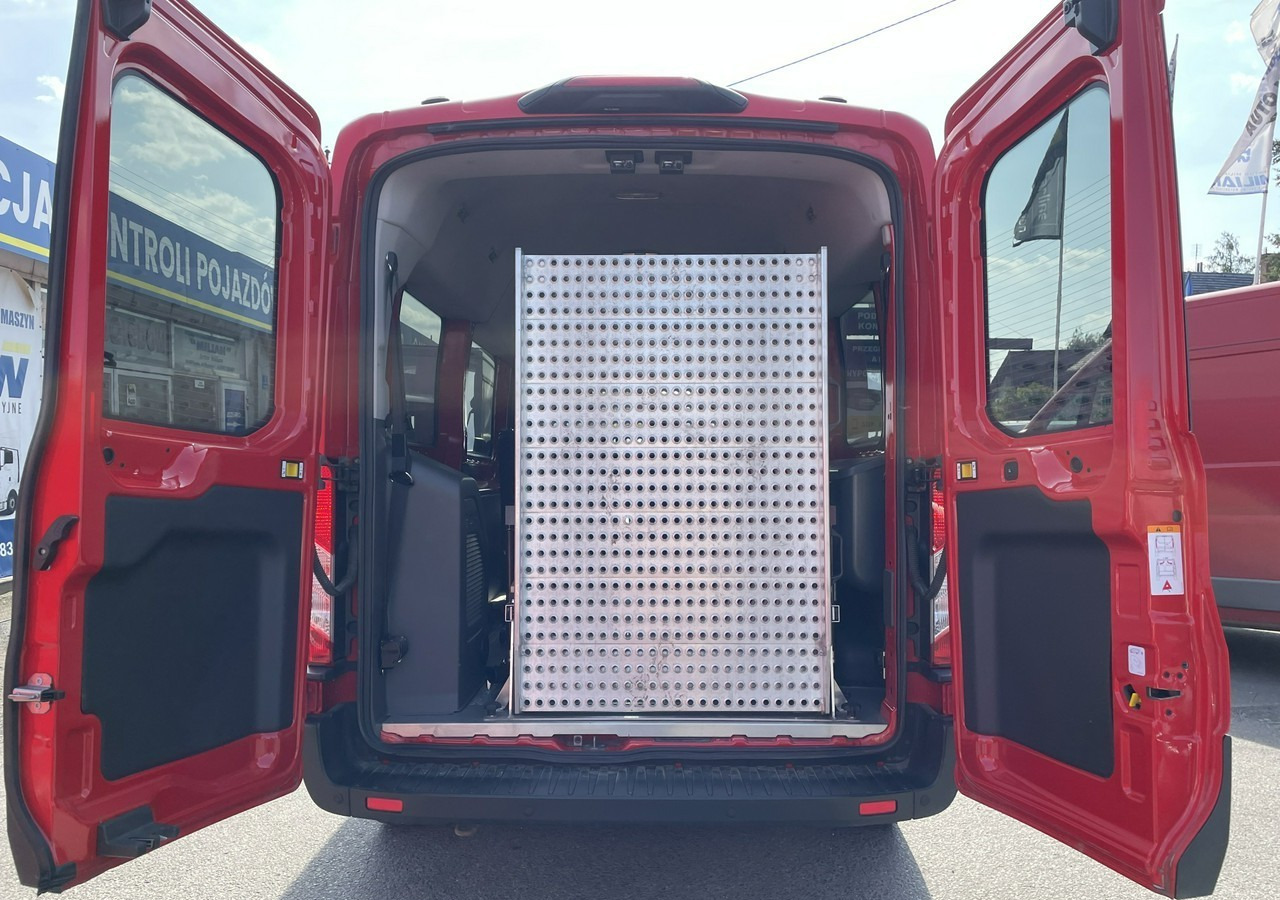 Ford Transit VIII Transit przewozu Niepełnosprawnych 2 wózki inwalida rampa 2021 PFRON - Coche: foto 4 Ford Transit VIII Transit przewozu Niepełnosprawnych 2 wózki inwalida rampa 2021 PFRON - Coche: foto 4