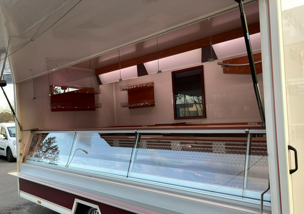 Inna Inny Autosklep wędlin Gastronomiczna food truck foodtruck sklep 2004 - Remolque venta ambulante: foto 4 Inna Inny Autosklep wędlin Gastronomiczna food truck foodtruck sklep 2004 - Remolque venta ambulante: foto 4