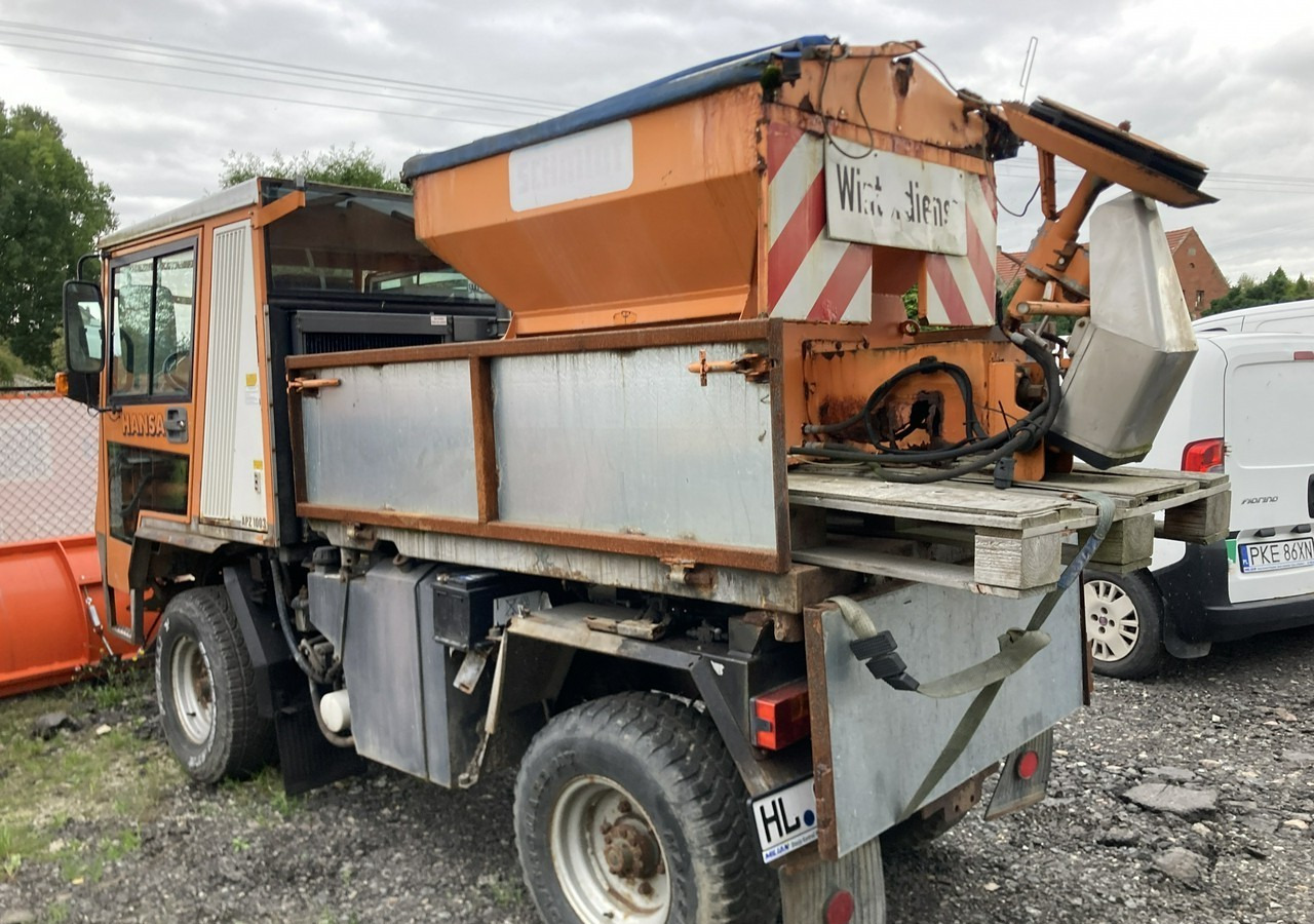 Inna Inny Hansa 4X4 pług posypywarka wywrotka - Máquina quitanieve: foto 3 Inna Inny Hansa 4X4 pług posypywarka wywrotka - Máquina quitanieve: foto 3