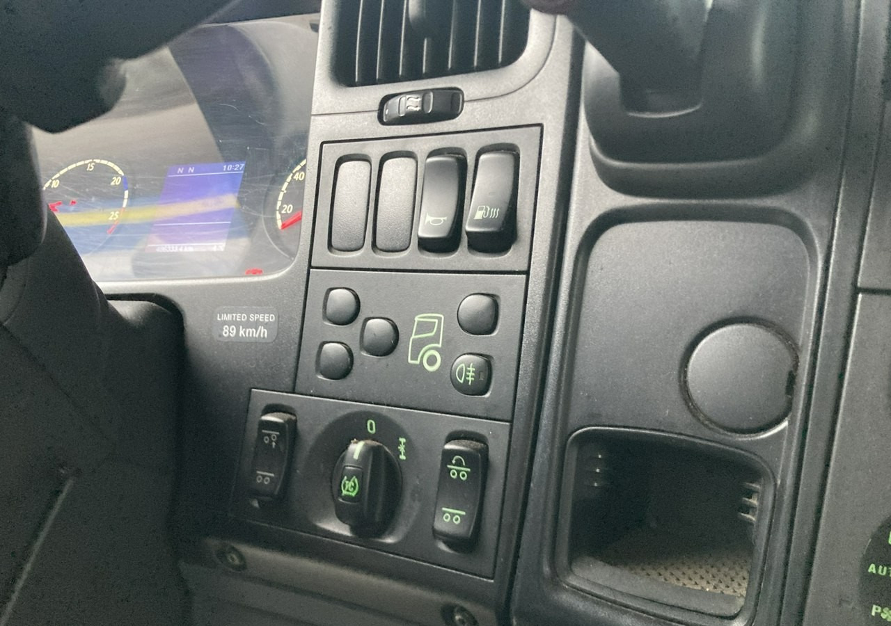 Furgoneta con caja de lona Inna Inny Scania G320 Wózek PALFINGER Firanka Plandeka plandeka Moffett 2012: foto 12 Furgoneta con caja de lona Inna Inny Scania G320 Wózek PALFINGER Firanka Plandeka plandeka Moffett 2012: foto 12