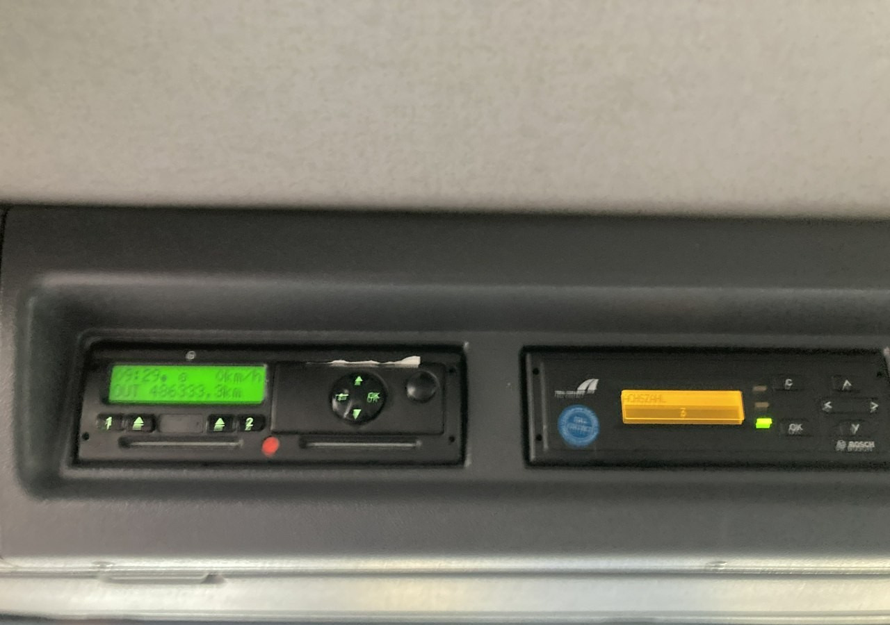 Furgoneta con caja de lona Inna Inny Scania G320 Wózek PALFINGER Firanka Plandeka plandeka Moffett 2012: foto 14 Furgoneta con caja de lona Inna Inny Scania G320 Wózek PALFINGER Firanka Plandeka plandeka Moffett 2012: foto 14