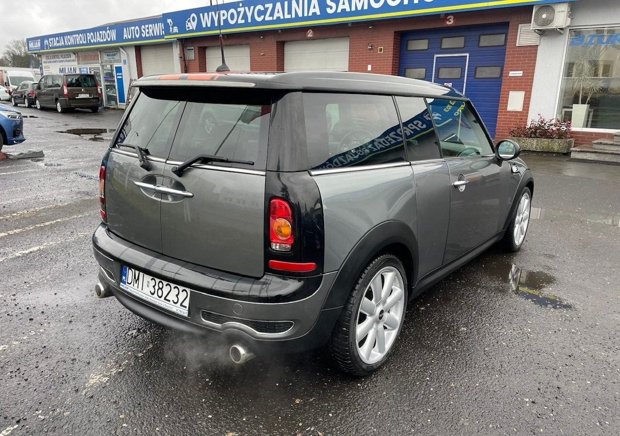 MINI Clubman I Clubman S 1.6 174KM Bogate wyposażenie 96tKM 2009 - Hatchback: foto 4 MINI Clubman I Clubman S 1.6 174KM Bogate wyposażenie 96tKM 2009 - Hatchback: foto 4
