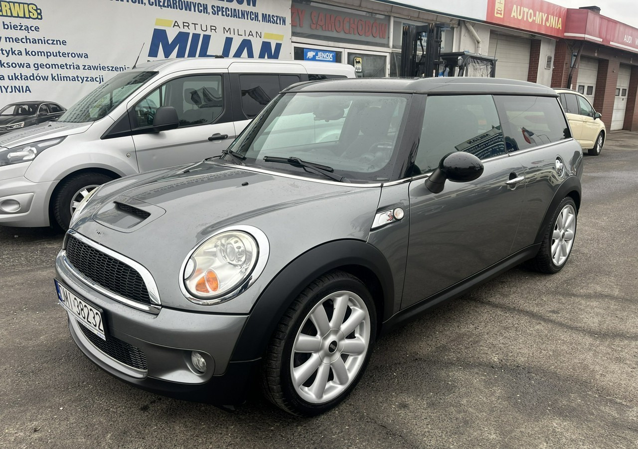 MINI Clubman I Mini 1,6-174KM Clubman S Bogate wyposażenie 95706 km 2009 - Coche: foto 1 MINI Clubman I Mini 1,6-174KM Clubman S Bogate wyposażenie 95706 km 2009 - Coche: foto 1
