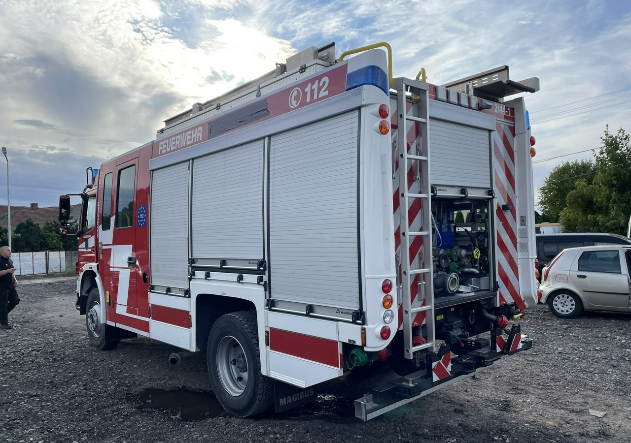 Mercedes-Benz Atego Mercedes Atego 1529 LF20 Straż Pożarna 4X4 Wóż Strażacki 6647km M201 - Camión de bomberos: foto 2 Mercedes-Benz Atego Mercedes Atego 1529 LF20 Straż Pożarna 4X4 Wóż Strażacki 6647km M201 - Camión de bomberos: foto 2