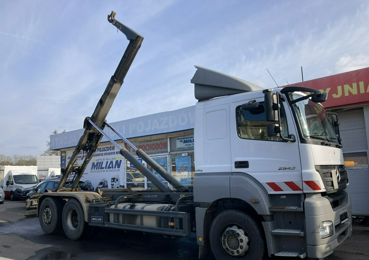 Mercedes-Benz Inny Mercedes-Benz Mercedes Axor 2543 Hakowiec bramowiec MEILLER-KIPPER Model 2009 - Camión multibasculante: foto 1 Mercedes-Benz Inny Mercedes-Benz Mercedes Axor 2543 Hakowiec bramowiec MEILLER-KIPPER Model 2009 - Camión multibasculante: foto 1