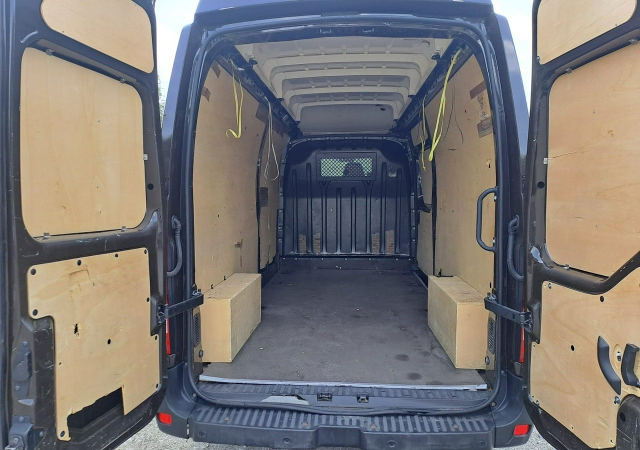 Opel Movano Opel Movano Max Długi Max Wysoki Klima Model 2021 - Furgón: foto 5 Opel Movano Opel Movano Max Długi Max Wysoki Klima Model 2021 - Furgón: foto 5