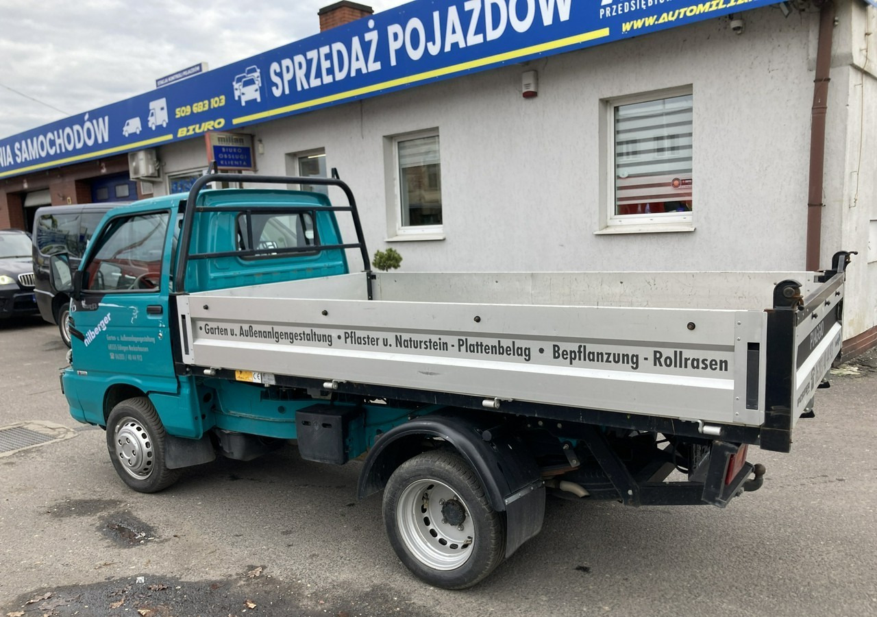 Volquete furgoneta Piaggio Piaggio porter Maxi Wywrotka bliżniacze koła 2017: foto 9 Volquete furgoneta Piaggio Piaggio porter Maxi Wywrotka bliżniacze koła 2017: foto 9