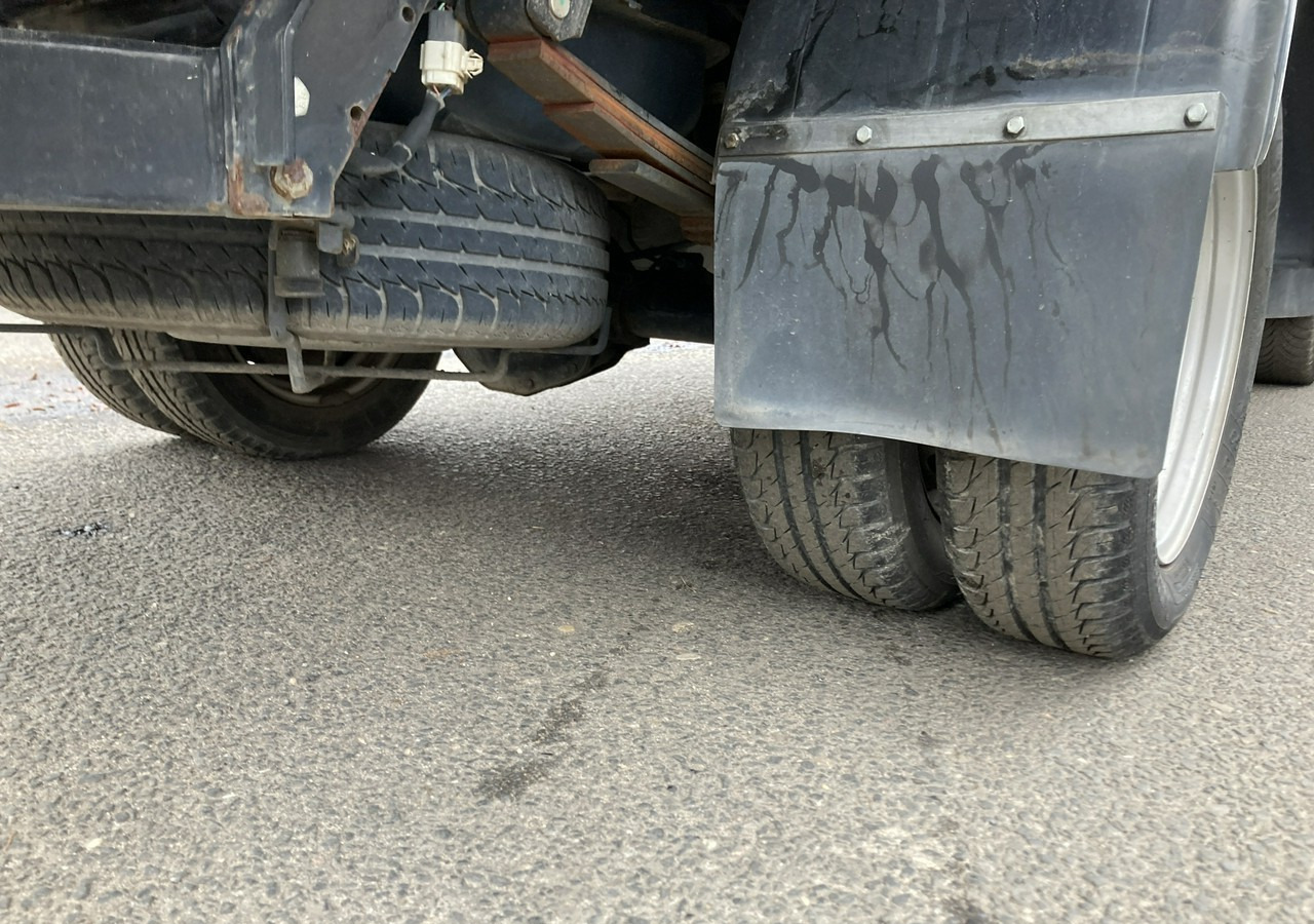 Volquete furgoneta Piaggio Piaggio porter Maxi Wywrotka bliżniacze koła 2017: foto 20 Volquete furgoneta Piaggio Piaggio porter Maxi Wywrotka bliżniacze koła 2017: foto 20