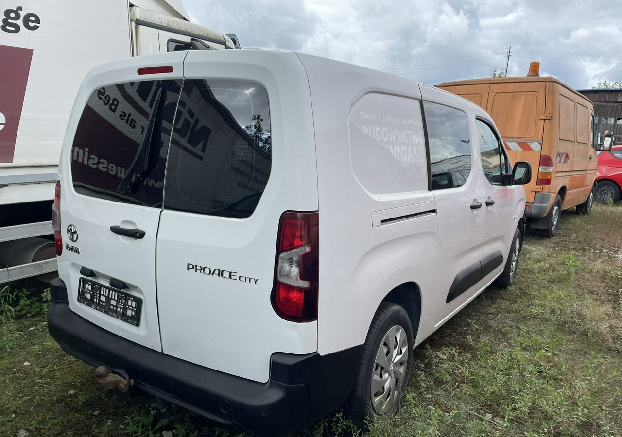 Toyota Inny Toyota Toyota Proace City MAXI Automat Klima 5-osob Salon PL Model 2020 - Furgón: foto 5 Toyota Inny Toyota Toyota Proace City MAXI Automat Klima 5-osob Salon PL Model 2020 - Furgón: foto 5