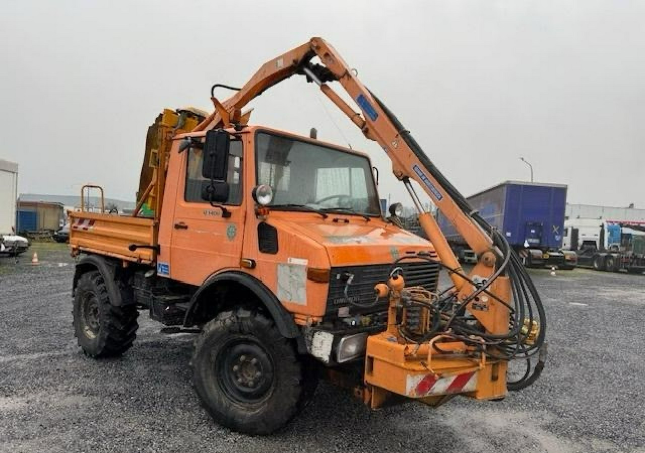Inna Inny Unimog 1400 4X4 Kosiarka bijakowa teleskopowa - Vehículo municipal: foto 1 Inna Inny Unimog 1400 4X4 Kosiarka bijakowa teleskopowa - Vehículo municipal: foto 1