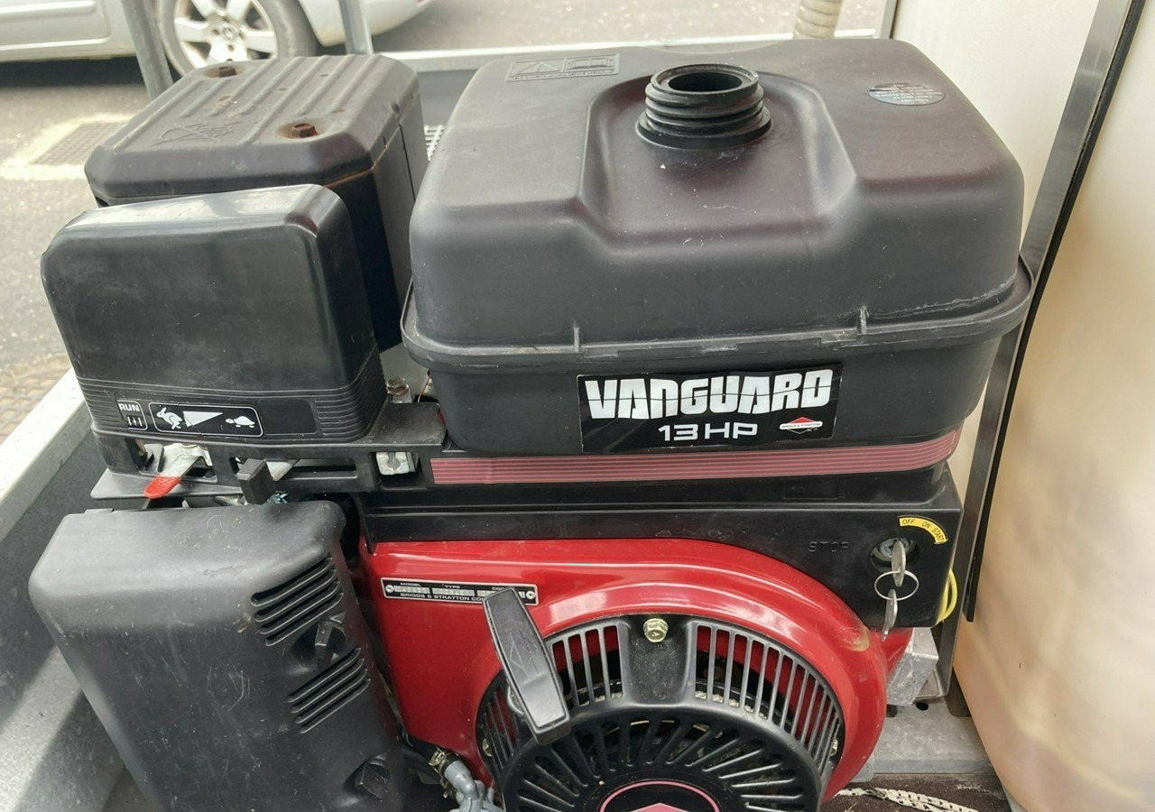 Aspirador industrial Volkswagen Crafter Wuko asenizacyjny kret kanalizacja: foto 6 Aspirador industrial Volkswagen Crafter Wuko asenizacyjny kret kanalizacja: foto 6