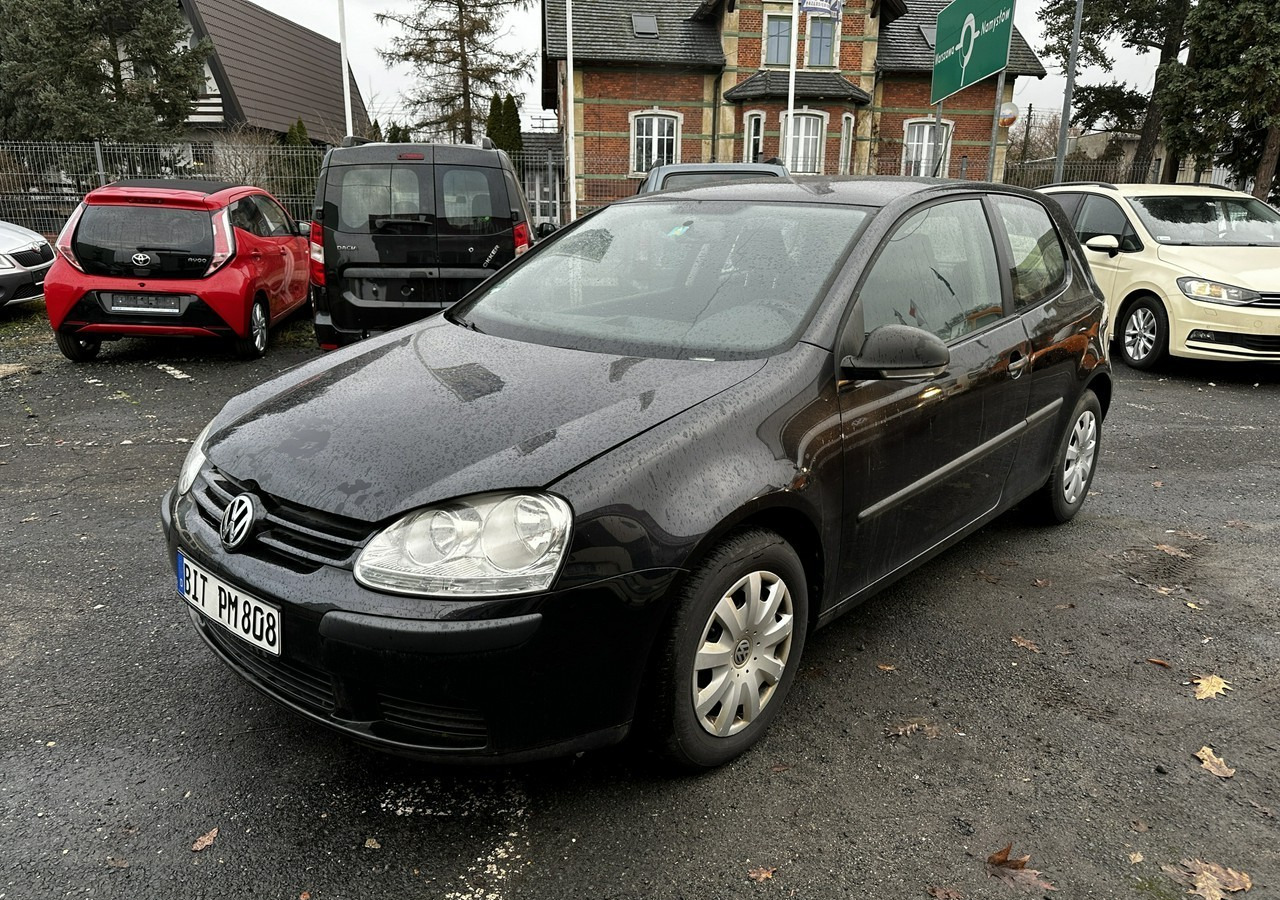 Hatchback Volkswagen Golf V Golf V 1,4-80KM Klima 2007: foto 1