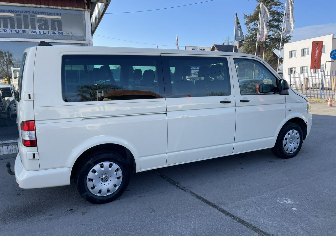 Volkswagen Inny Volkswagen Volkswagen Caravelle 2.0-140KM 2015 - Coche: foto 3 Volkswagen Inny Volkswagen Volkswagen Caravelle 2.0-140KM 2015 - Coche: foto 3