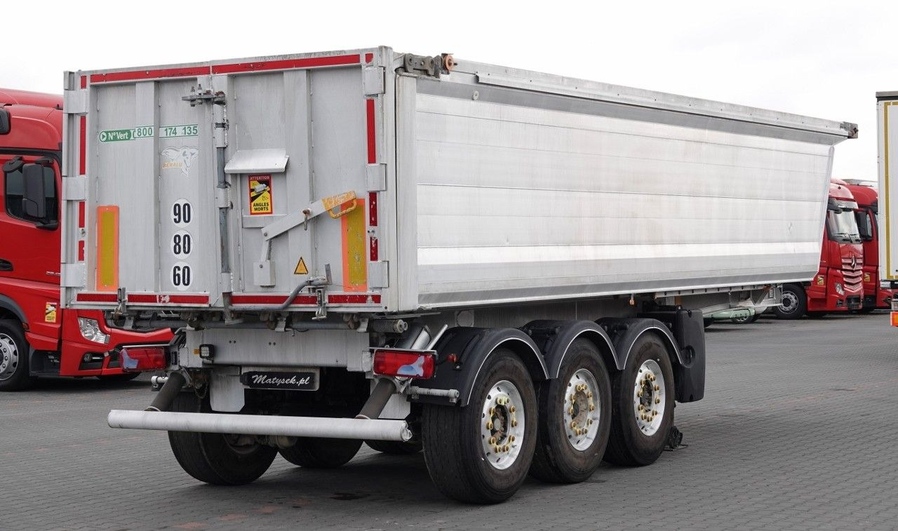 Benalu WYWROTKA / 26 m3 / ALUMINIOWA / OŚ PODNOSZONA / - Semirremolque volquete: foto 3 Benalu WYWROTKA / 26 m3 / ALUMINIOWA / OŚ PODNOSZONA / - Semirremolque volquete: foto 3