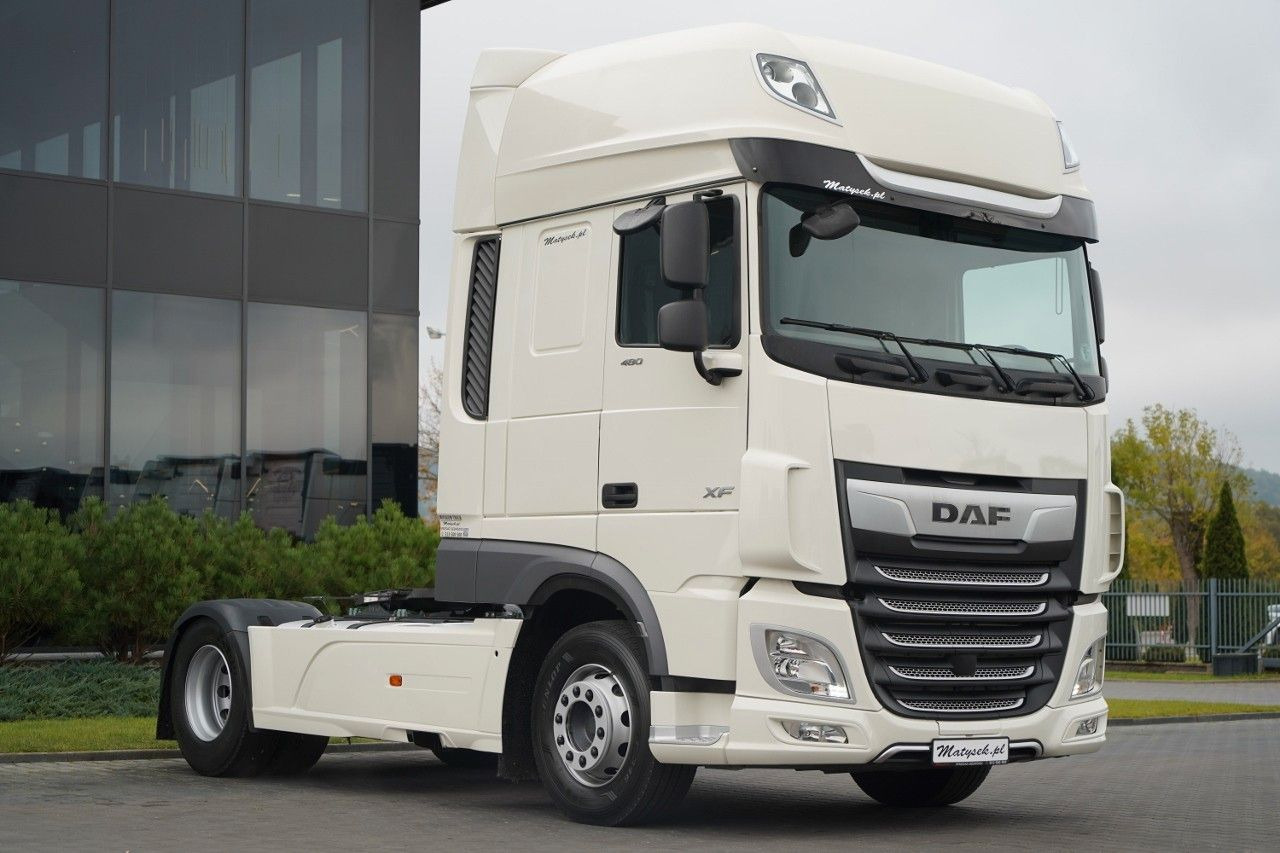 DAF XF 480 / SUPER SPACE CAB / OPONY 100% / 2021 ROK - Cabeza tractora: foto 4 DAF XF 480 / SUPER SPACE CAB / OPONY 100% / 2021 ROK - Cabeza tractora: foto 4
