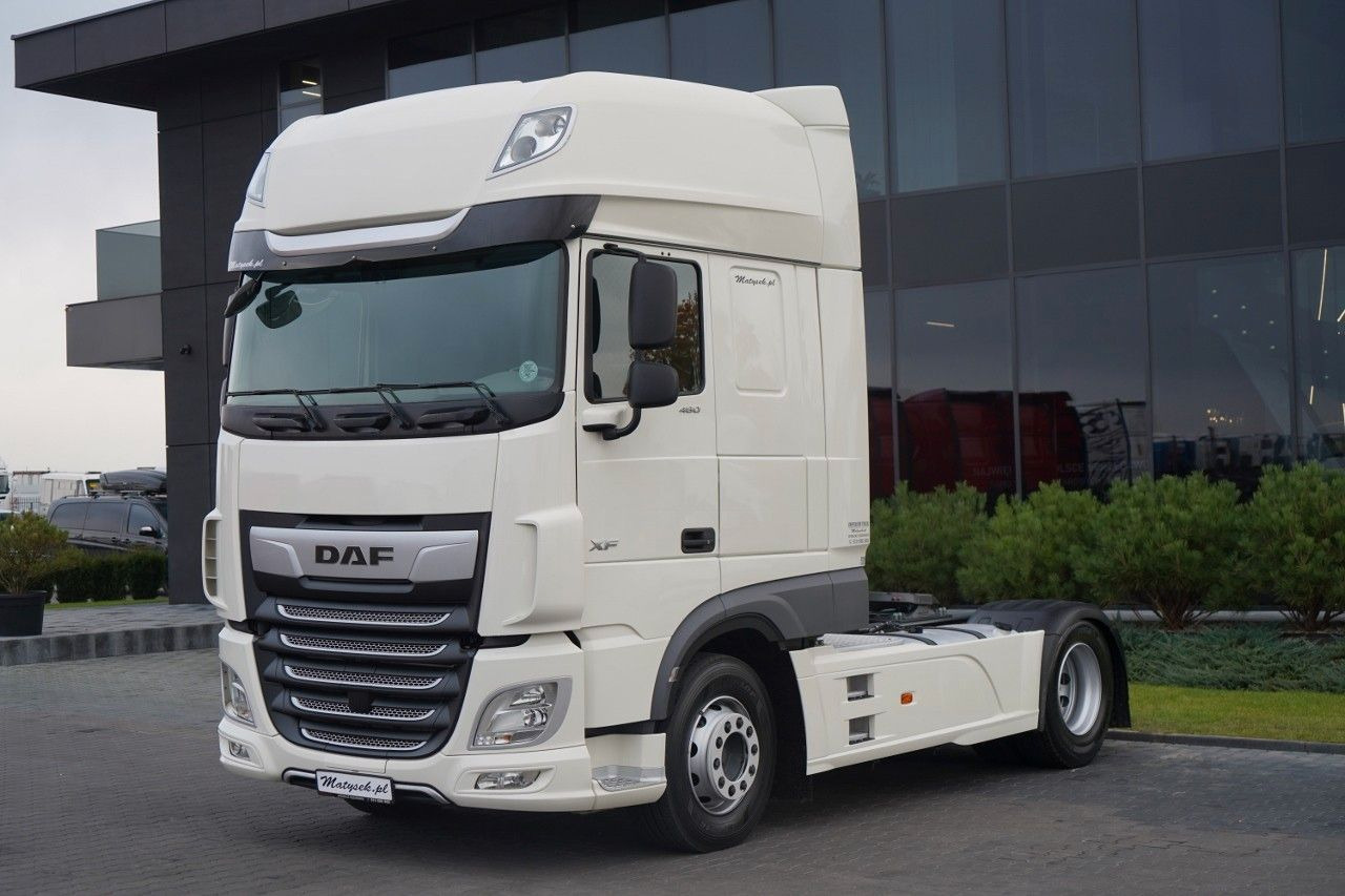 DAF XF 480 / SUPER SPACE CAB / OPONY 100% / 2021 ROK - Cabeza tractora: foto 2 DAF XF 480 / SUPER SPACE CAB / OPONY 100% / 2021 ROK - Cabeza tractora: foto 2