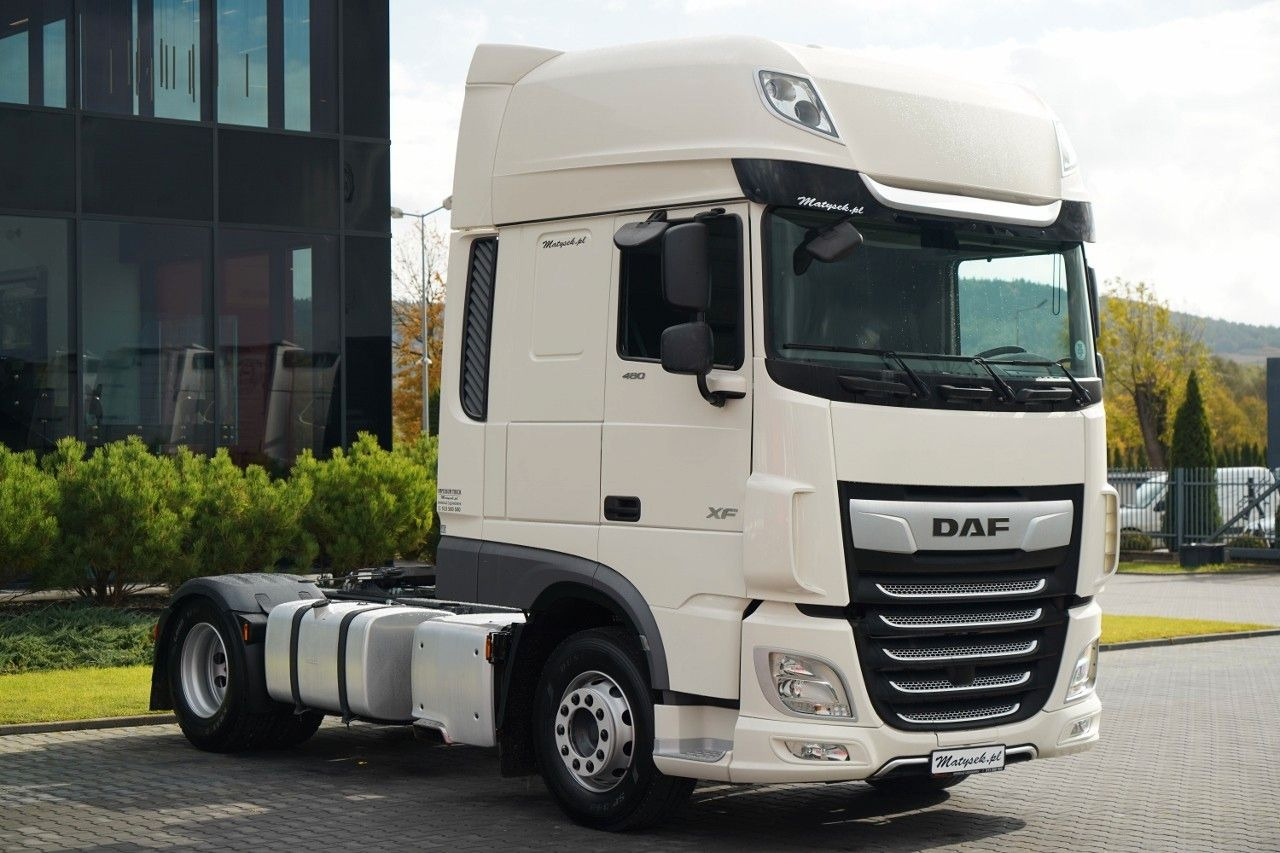 DAF XF 480 / SUPER SPACE CAB / OPONY 100% / 2021 ROK - Cabeza tractora: foto 4 DAF XF 480 / SUPER SPACE CAB / OPONY 100% / 2021 ROK - Cabeza tractora: foto 4