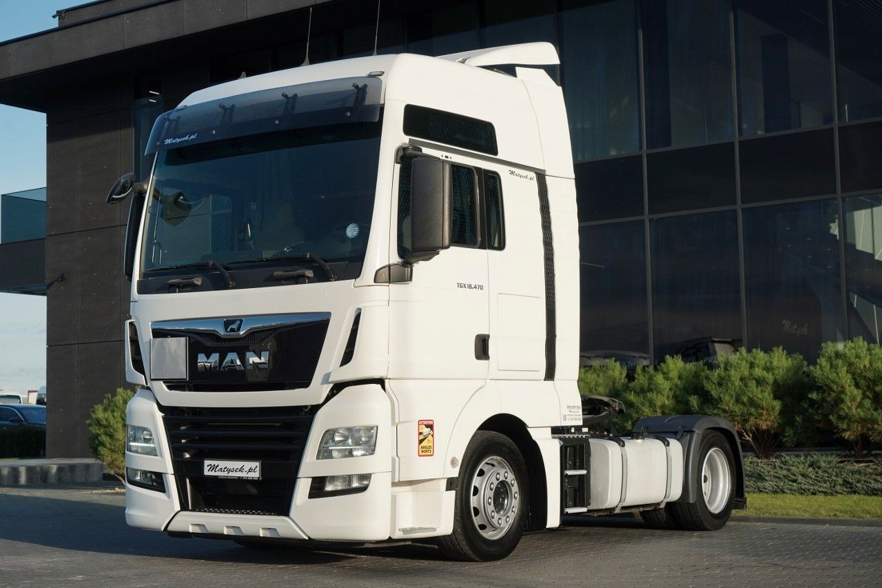MAN TGX 18.470 / LOW DECK / MEGA / REGULOWANE SIODŁO - Cabeza tractora: foto 5 MAN TGX 18.470 / LOW DECK / MEGA / REGULOWANE SIODŁO - Cabeza tractora: foto 5
