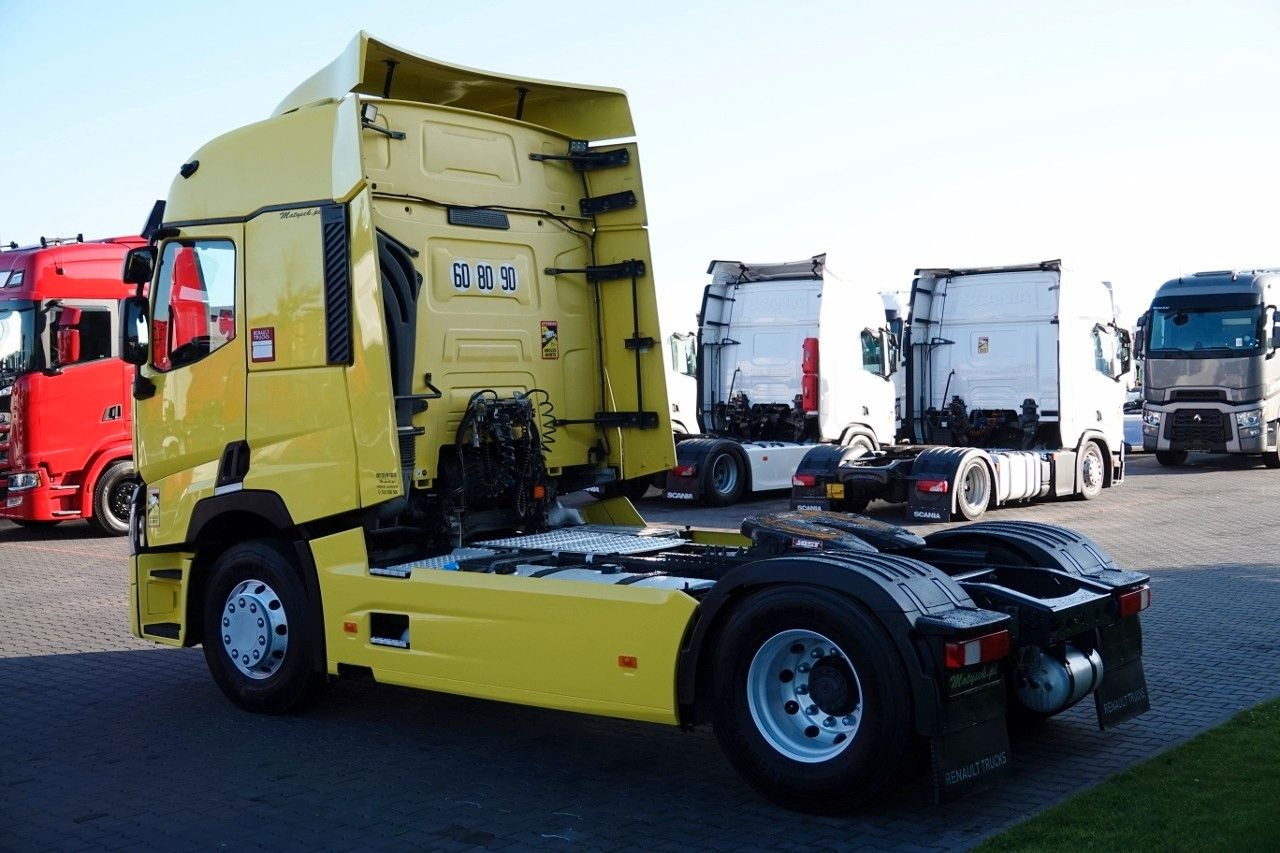 Renault T 440 / 13 LITROWY / RETARDER / I-PARK COOL / A - Cabeza tractora: foto 4 Renault T 440 / 13 LITROWY / RETARDER / I-PARK COOL / A - Cabeza tractora: foto 4