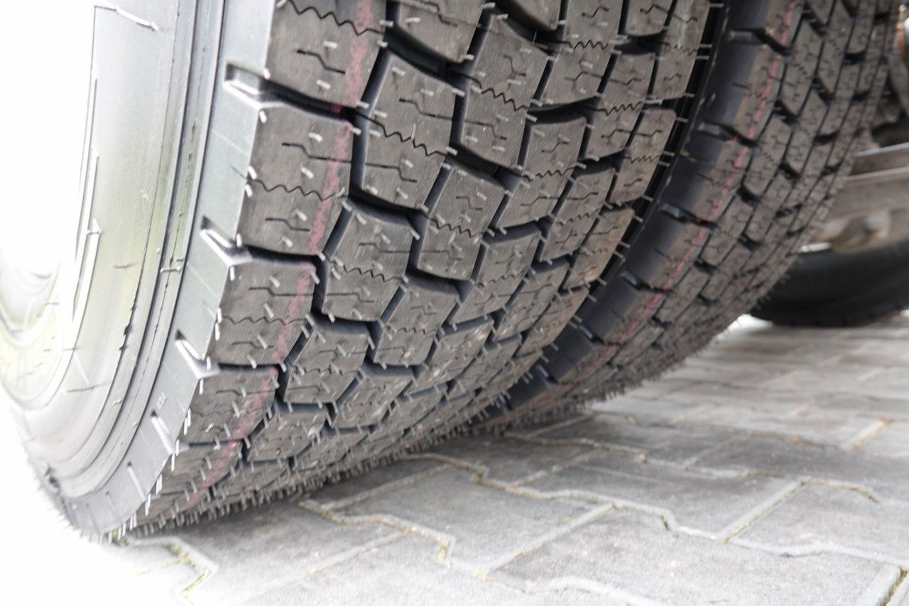 Cabeza tractora Volvo FH 500 / I-PARK COOL / OPONY 100 % / PO KONTRAK: foto 11