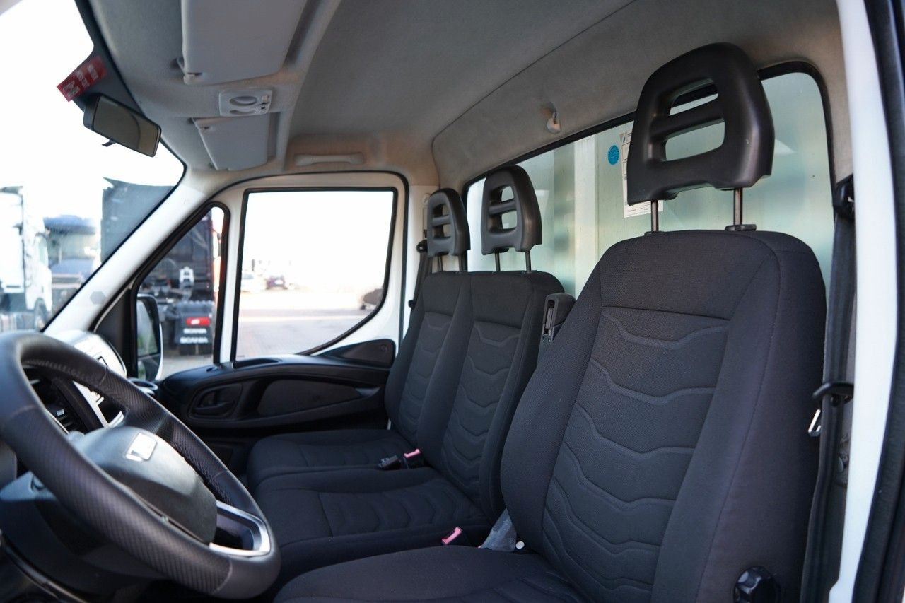 Furgoneta frigorifica Iveco DAILY 35-130 / CHŁODNIA / AGREGAT CARRIER PULSOR: foto 28 Furgoneta frigorifica Iveco DAILY 35-130 / CHŁODNIA / AGREGAT CARRIER PULSOR: foto 28