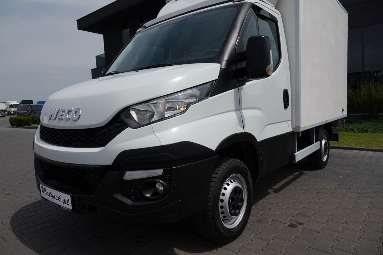 Iveco DAILY / CHŁODNIA / AGREGAT CARIER -XARIOS 200 / - Furgoneta frigorifica: foto 4 Iveco DAILY / CHŁODNIA / AGREGAT CARIER -XARIOS 200 / - Furgoneta frigorifica: foto 4