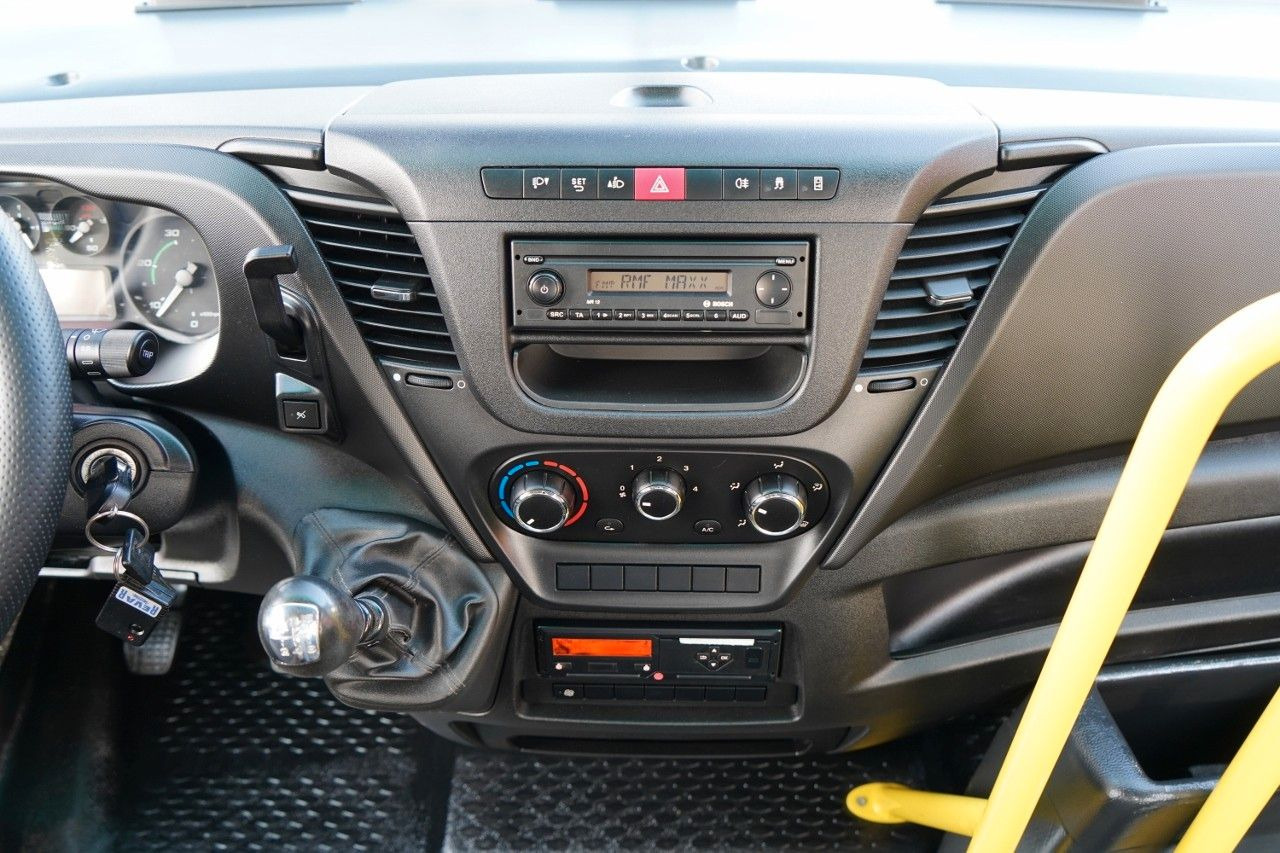 Autobús suburbano Iveco KAPENA / EURO6 / MANUAL / KLIMATYZACJA / SPROWAD: foto 14