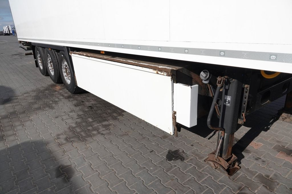 Krone CHŁODNIA / THERMO KING SLX 300 / DOPPELSTOCK - Semirremolque frigorífico: foto 5 Krone CHŁODNIA / THERMO KING SLX 300 / DOPPELSTOCK - Semirremolque frigorífico: foto 5