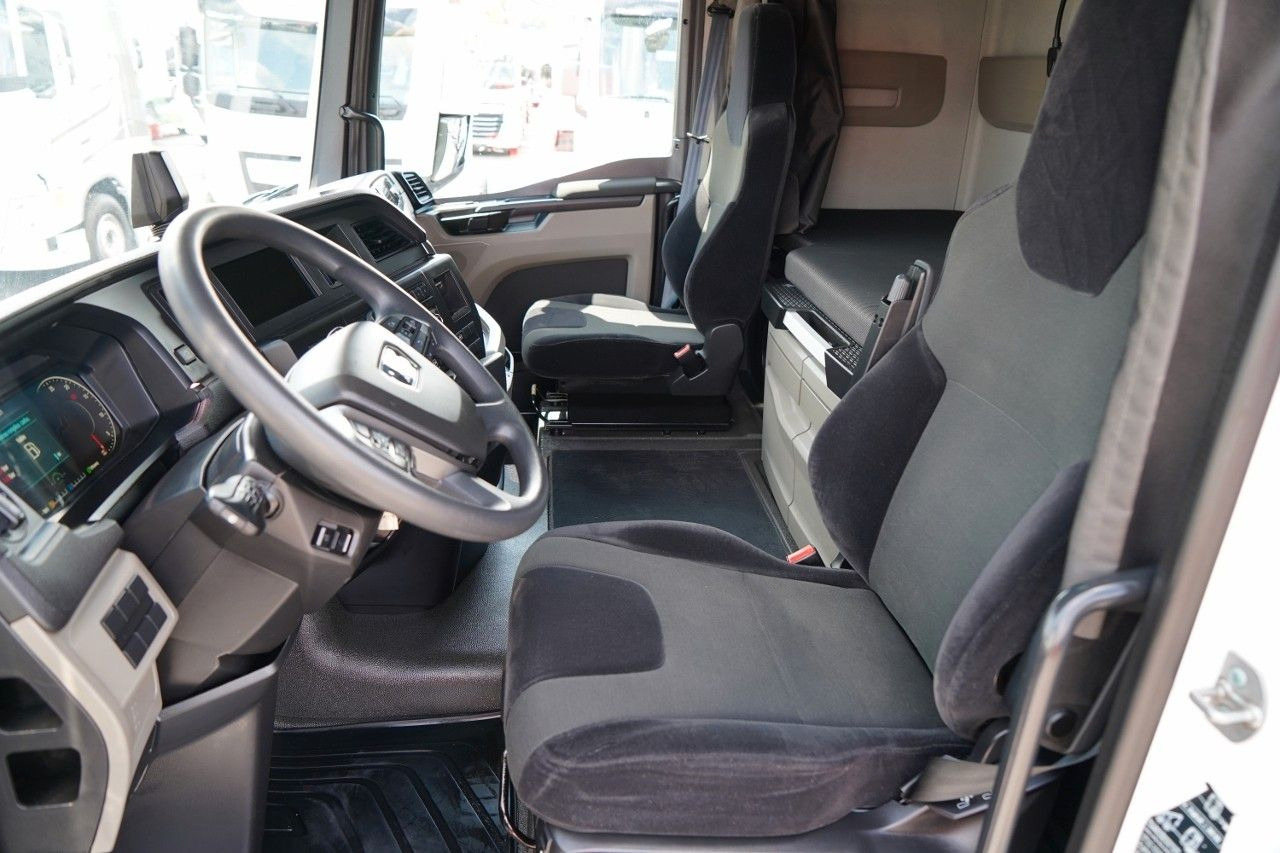 Camión lona MAN TGX 26.470 / ZESTAW TANDEM 120 M3 / PRZEJAZDOWY: foto 15 Camión lona MAN TGX 26.470 / ZESTAW TANDEM 120 M3 / PRZEJAZDOWY: foto 15