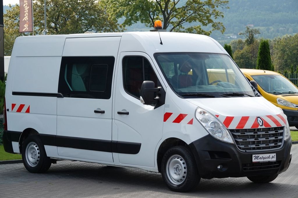 Renault MASTER / 6 osób / MANUAL / L2 H2 / 3,5 TONY / SP - Furgoneta combi: foto 2 Renault MASTER / 6 osób / MANUAL / L2 H2 / 3,5 TONY / SP - Furgoneta combi: foto 2