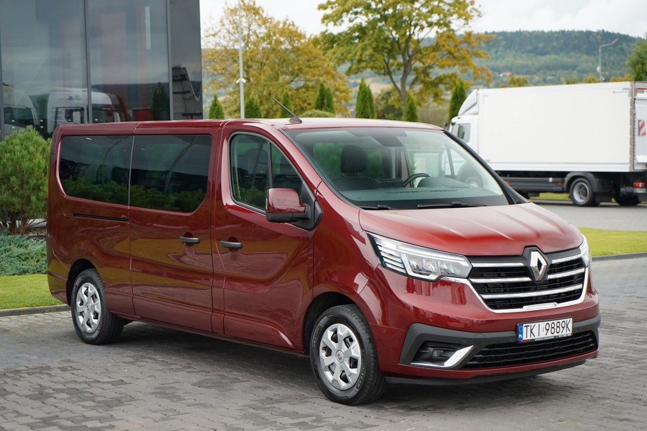 Renault TRAFIC III / BUS / 9 MIEJSC / 2022 ROK / PIERWSZ - Furgoneta de pasajeros: foto 4 Renault TRAFIC III / BUS / 9 MIEJSC / 2022 ROK / PIERWSZ - Furgoneta de pasajeros: foto 4