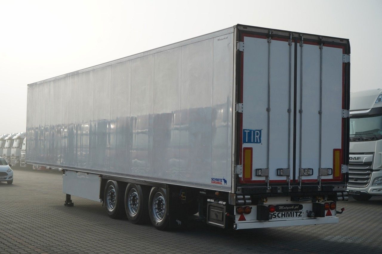 Schmitz Cargobull / CHŁODNIA / THERMO KING SLX 300 / HAKÓWKA / OŚ - Semirremolque frigorífico: foto 4 Schmitz Cargobull / CHŁODNIA / THERMO KING SLX 300 / HAKÓWKA / OŚ - Semirremolque frigorífico: foto 4