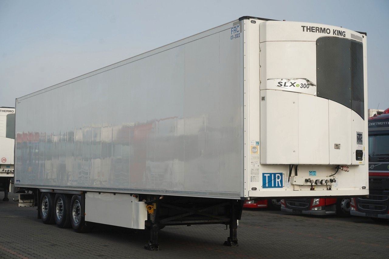 Leasing de  Schmitz Cargobull / CHŁODNIA / THERMO KING SLX 300 / HAKÓWKA / OŚ Schmitz Cargobull / CHŁODNIA / THERMO KING SLX 300 / HAKÓWKA / OŚ: foto 8