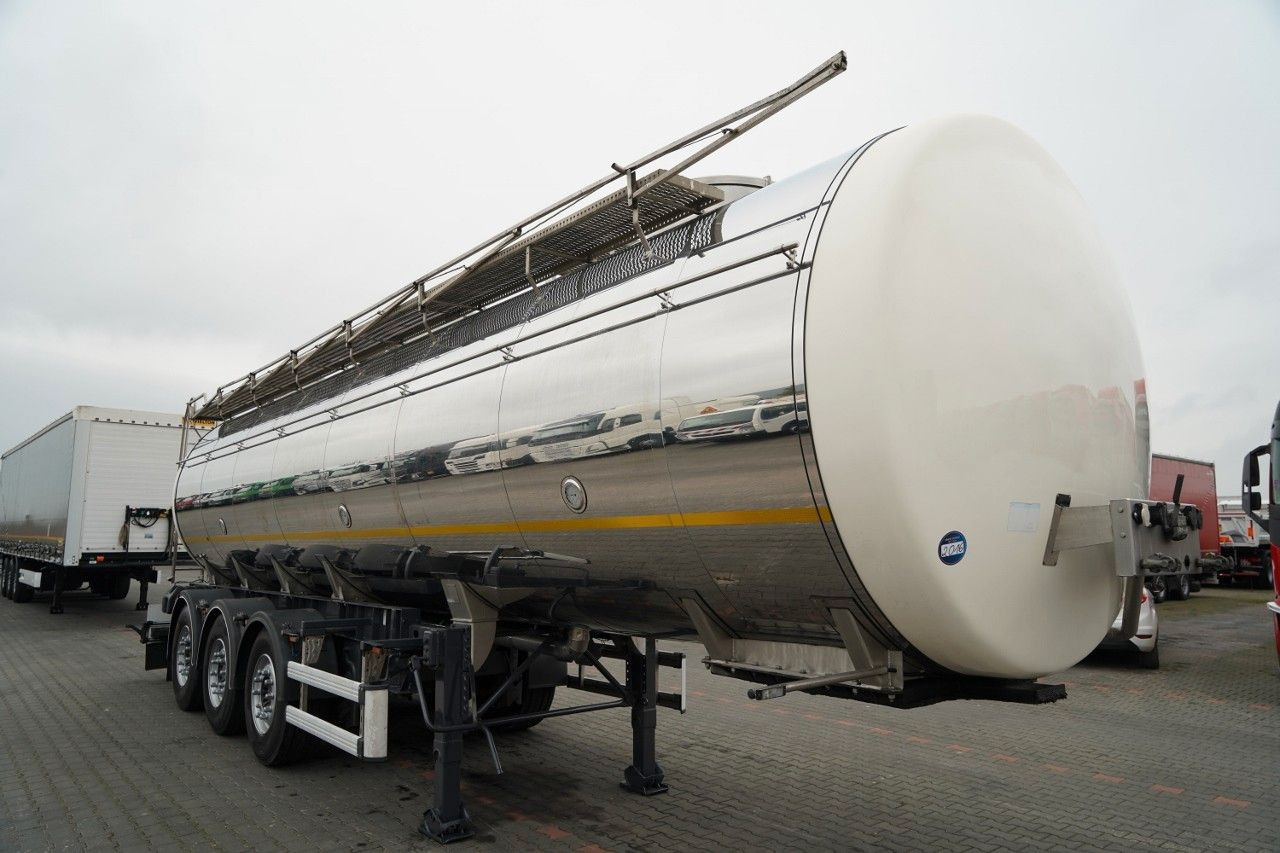Sommer CYSTERNA SPOŻYWCZA  / 3 KOMORY / 30 000 L / OŚ - Semirremolque cisterna: foto 2 Sommer CYSTERNA SPOŻYWCZA  / 3 KOMORY / 30 000 L / OŚ - Semirremolque cisterna: foto 2