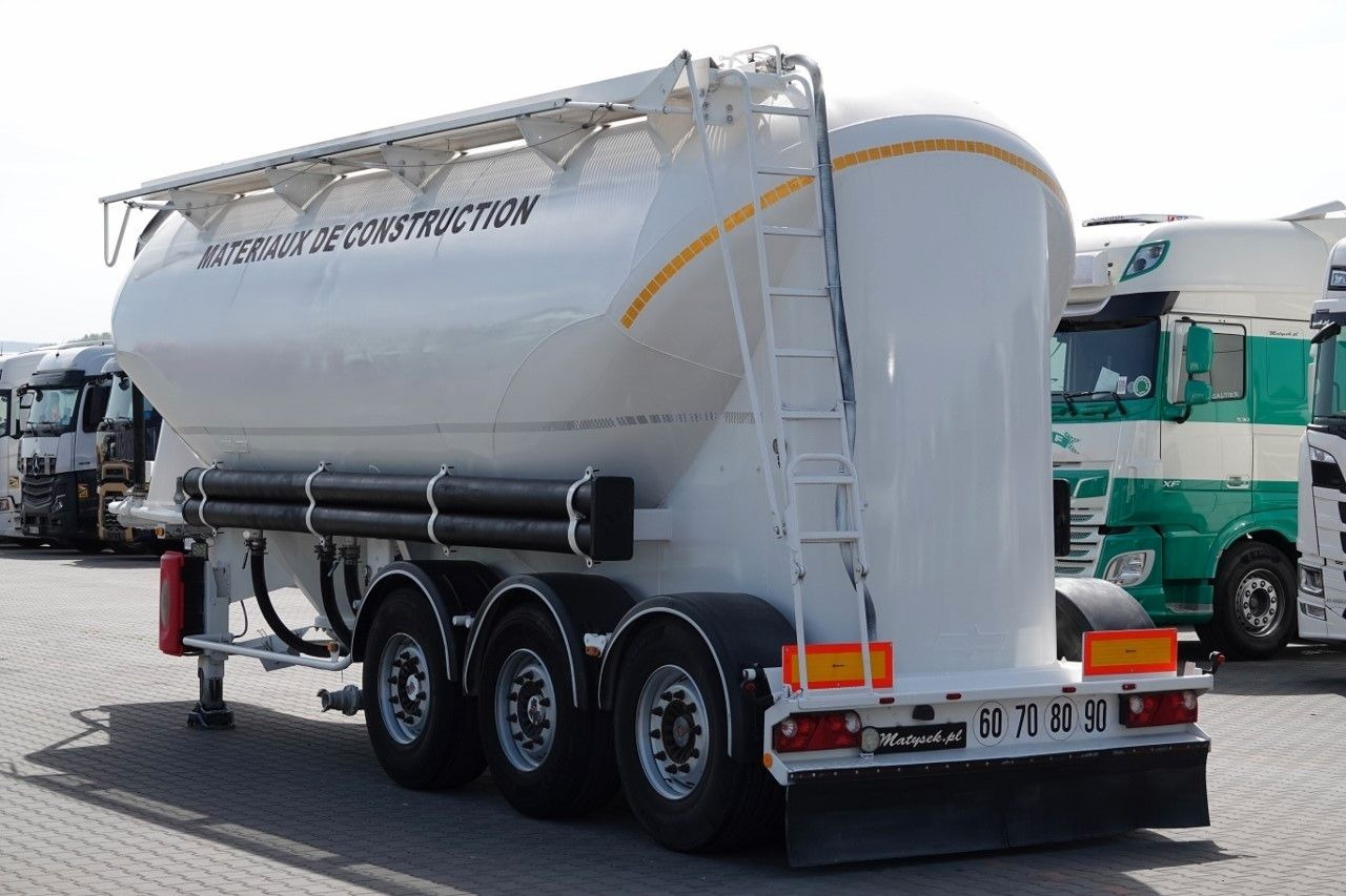 Spitzer CEMENTONACZEPA / 34 000 L / SILOS / 3 KOMORY / O - Semirremolque silo: foto 4 Spitzer CEMENTONACZEPA / 34 000 L / SILOS / 3 KOMORY / O - Semirremolque silo: foto 4