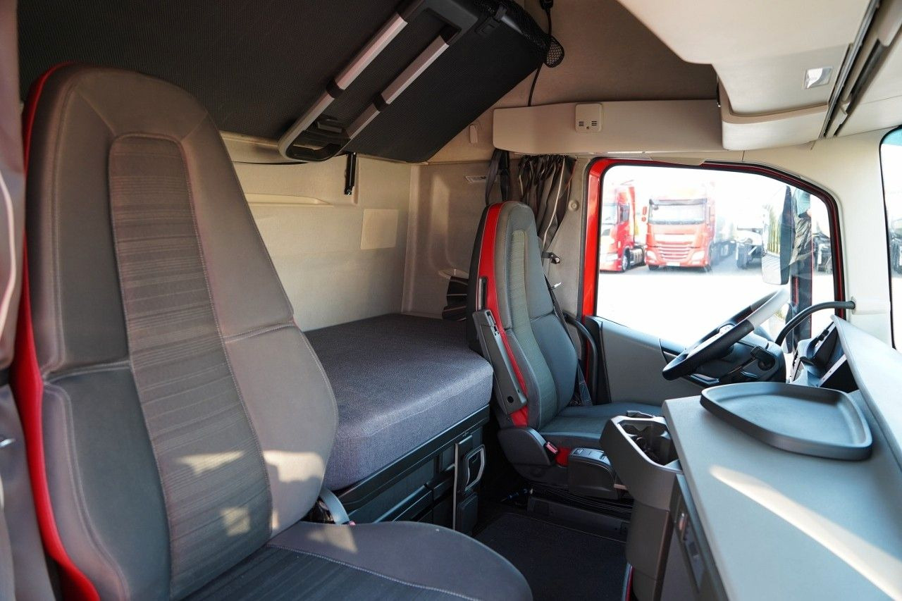 Camión lona Volvo FH 460 / FIRANKA / 6x2 / PODNOSZONY DACH / I-PAR: foto 17 Camión lona Volvo FH 460 / FIRANKA / 6x2 / PODNOSZONY DACH / I-PAR: foto 17