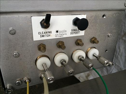 Apple Engineering MD65 Four head pneumatic depositor - Maquinaria de alimentación: foto 5 Apple Engineering MD65 Four head pneumatic depositor - Maquinaria de alimentación: foto 5