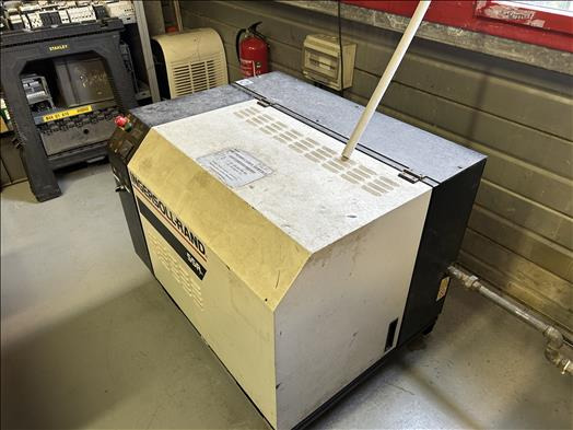 Ingersoll Rand ML5.5 Air compressor - Maquinaria de alimentación: foto 2 Ingersoll Rand ML5.5 Air compressor - Maquinaria de alimentación: foto 2