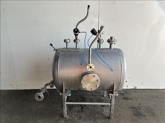 NNP 300L 300L holding vessel - Maquinaria de alimentación: foto 1 NNP 300L 300L holding vessel - Maquinaria de alimentación: foto 1
