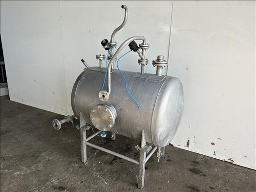 NNP 300L 300L holding vessel - Maquinaria de alimentación: foto 2 NNP 300L 300L holding vessel - Maquinaria de alimentación: foto 2